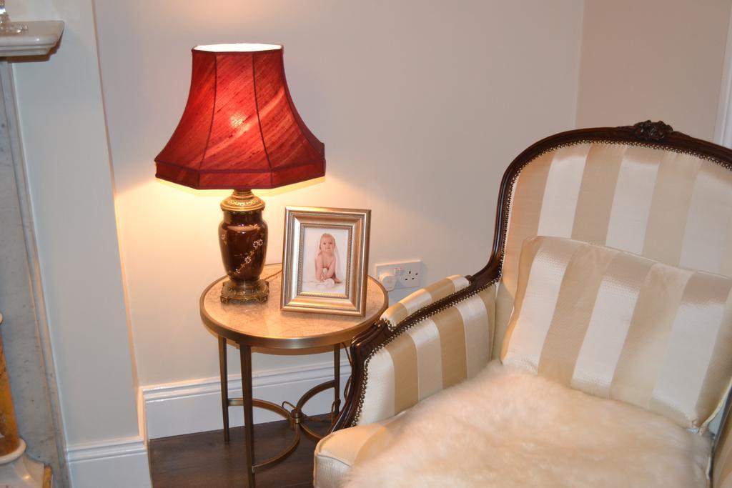 Aine Rose Guest Accommodation 더블린 외부 사진
