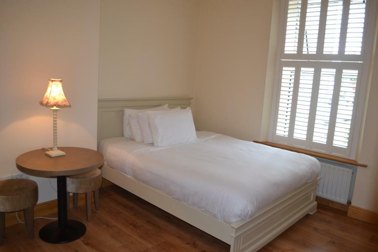 Aine Rose Guest Accommodation 더블린 외부 사진
