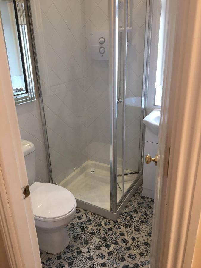 Aine Rose Guest Accommodation 더블린 외부 사진